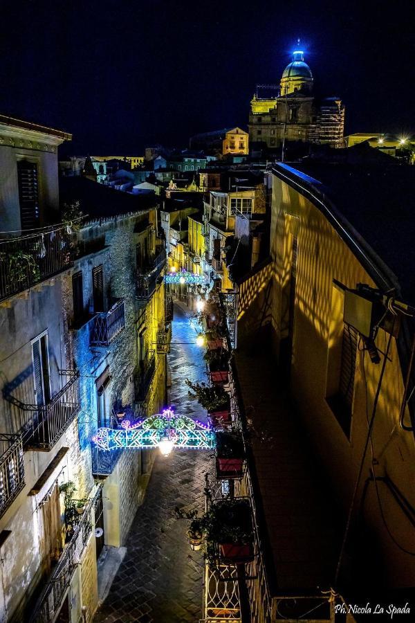 B&B Borgo Antico Пьяцца-Армерина Экстерьер фото